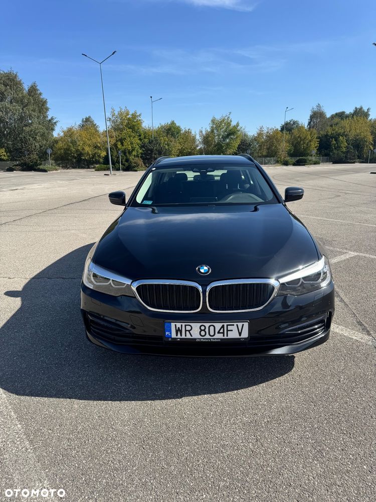 BMW Seria 5 530i xDrive Sport Line sport - 2