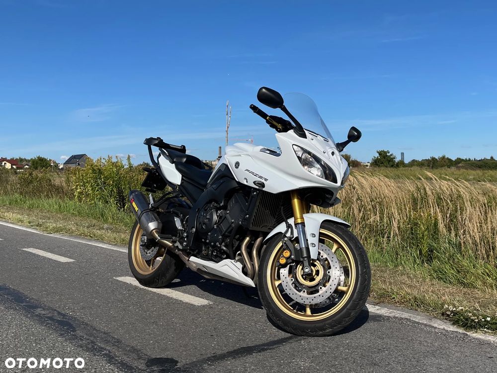 Yamaha FZ8 - 1