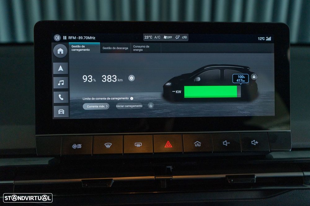 MG MG4 64 kWh Luxury - 38