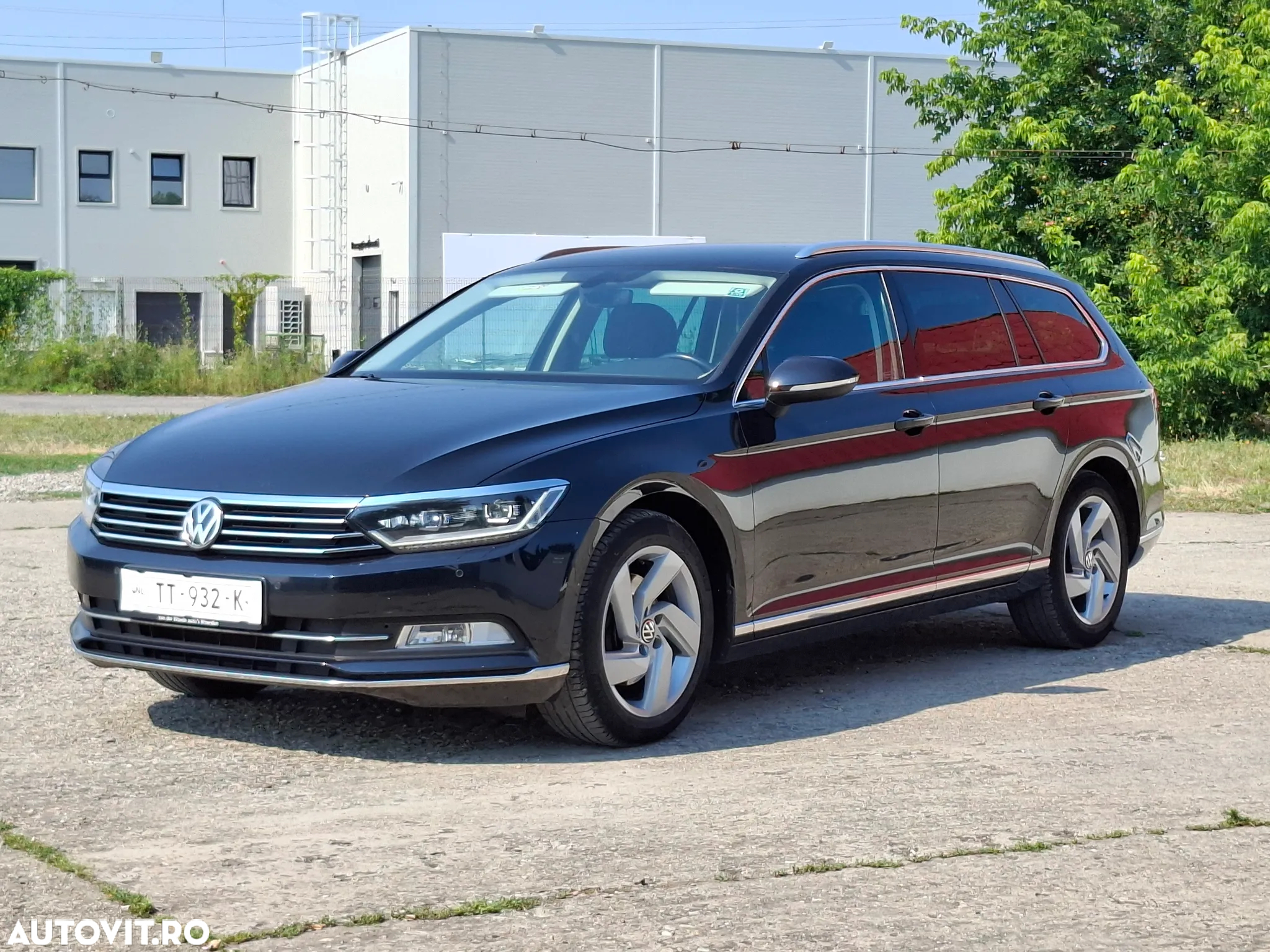 Volkswagen Passat Variant 2.0 TDI DSG R Executive - 9