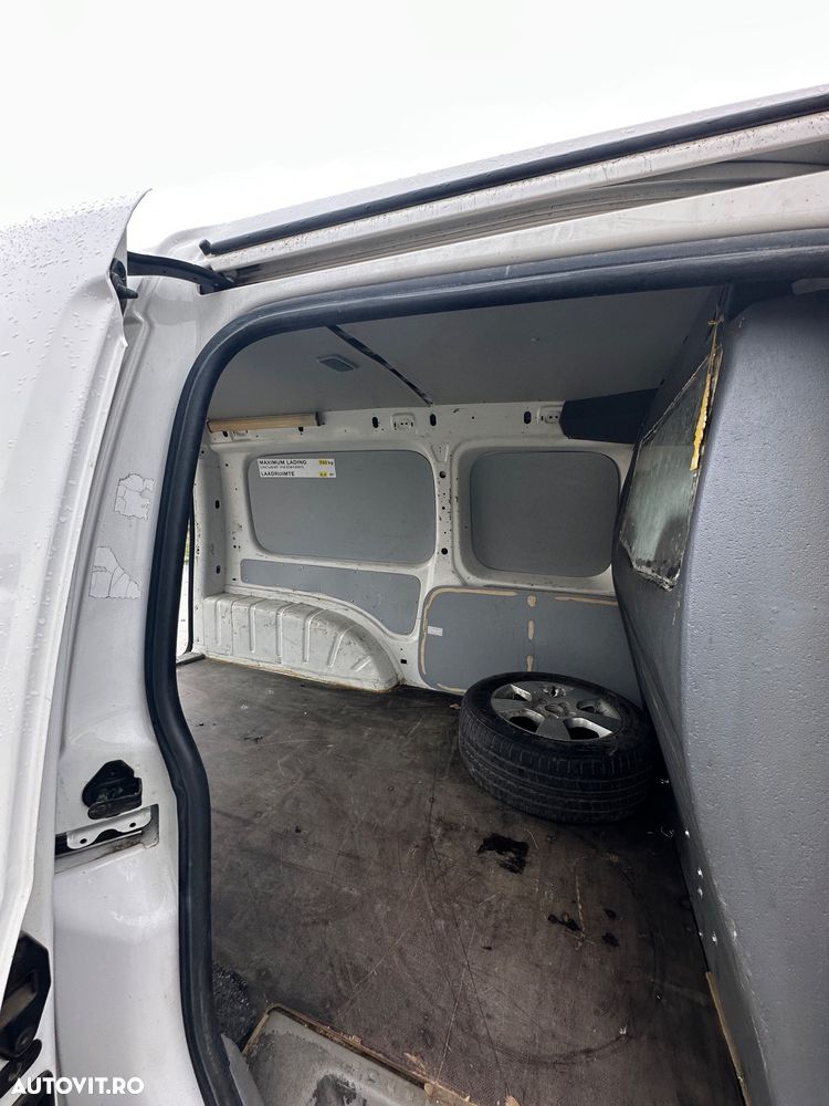 Volkswagen Caddy maxi - 6