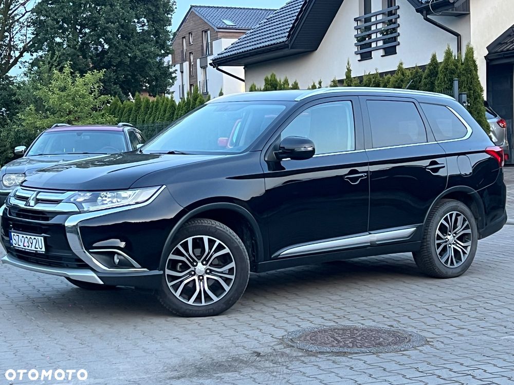 Mitsubishi Outlander 2.2 DI-D 2WD Invite - 3