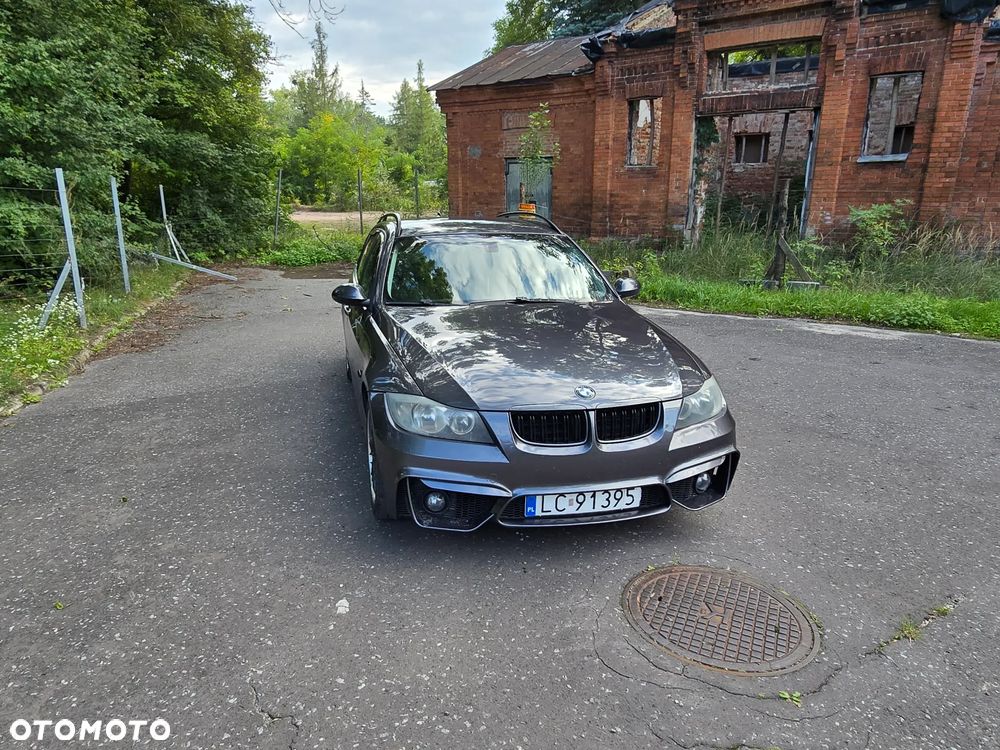 BMW Seria 3 320i - 2