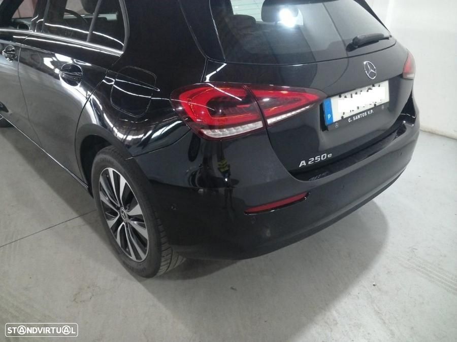 Mercedes-Benz A 250 e Style Plus - 15