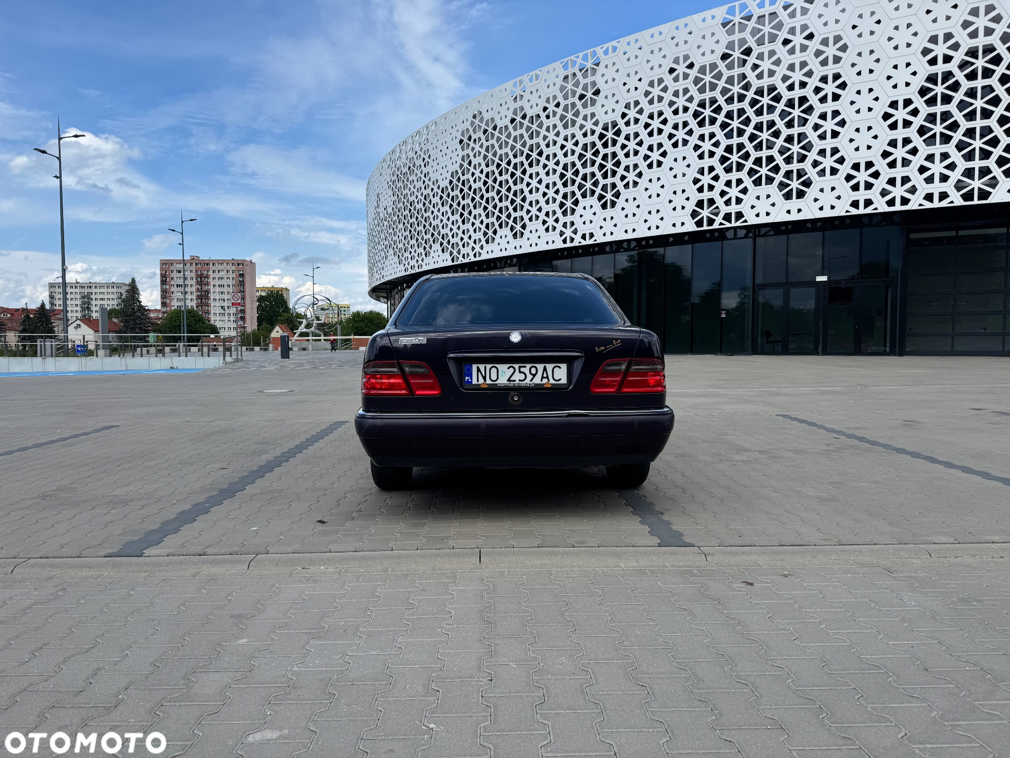 Mercedes-Benz Klasa E 200 Avantgarde - 16