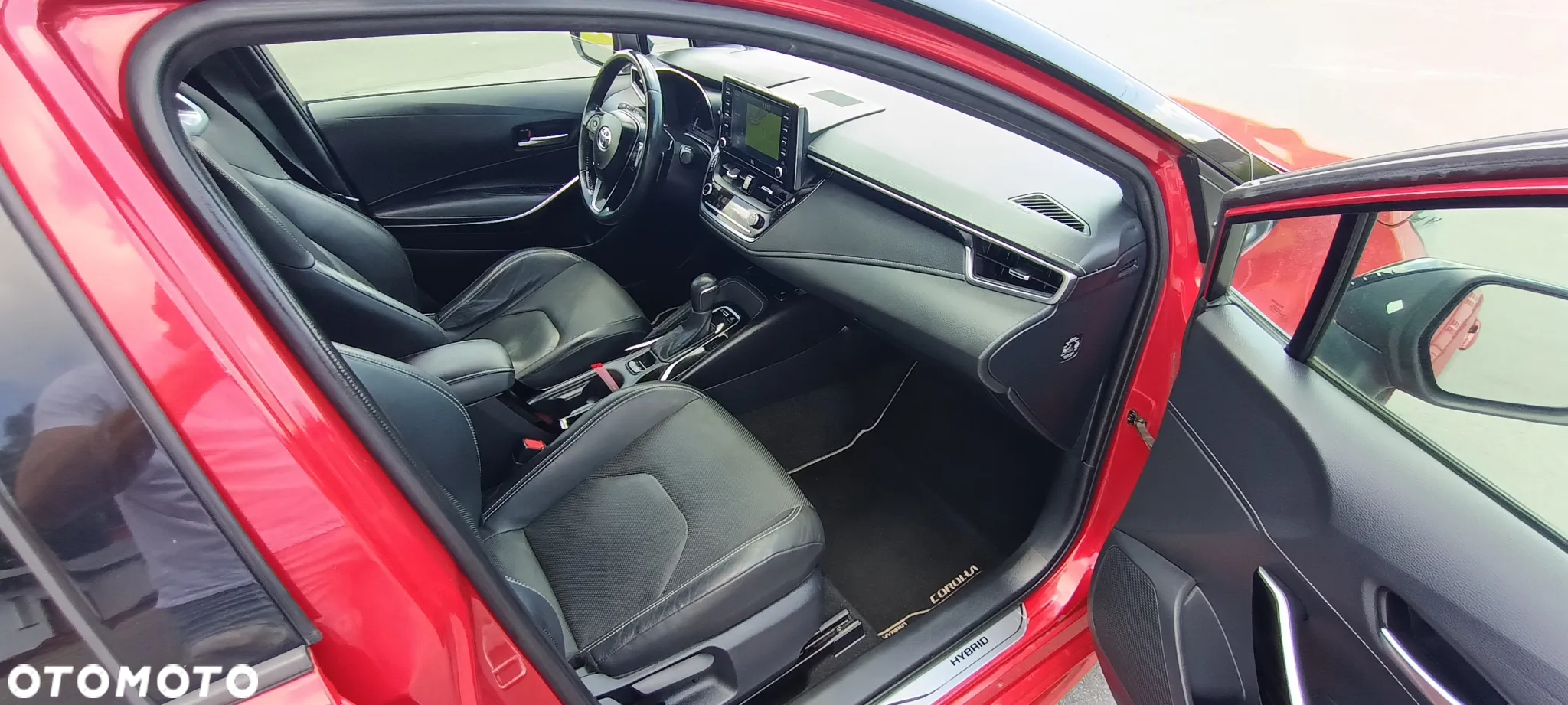 Toyota Corolla 2.0 Hybrid GR Sport Black Edition - 24