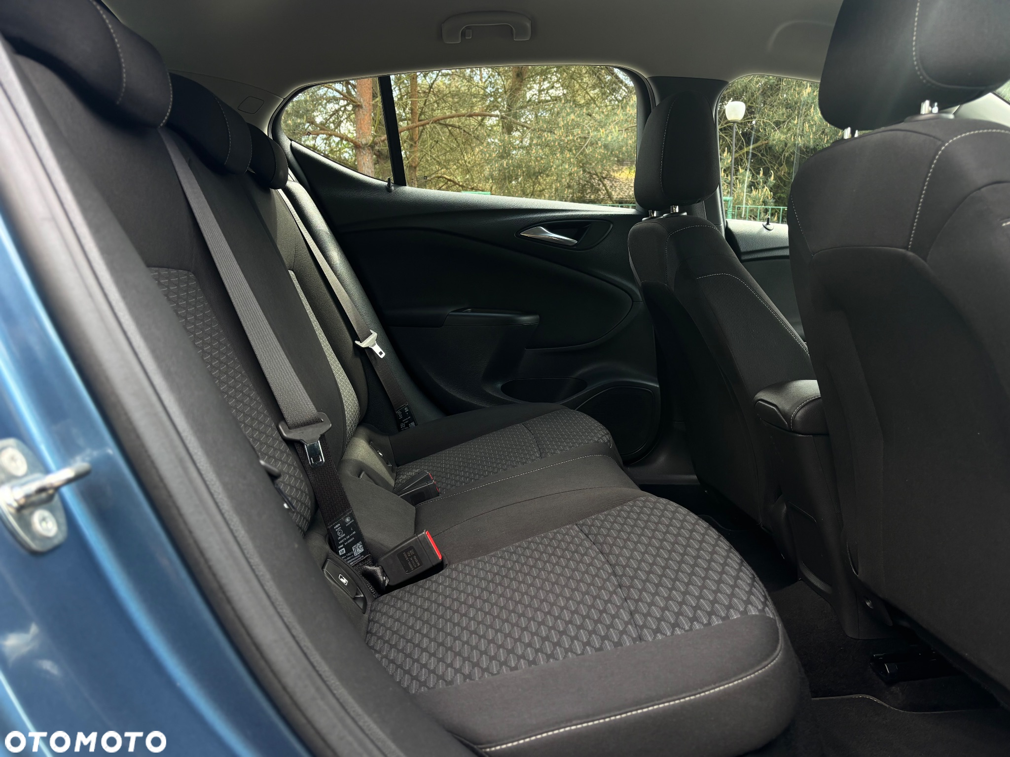 Opel Astra 1.4 Turbo Dynamic - 21
