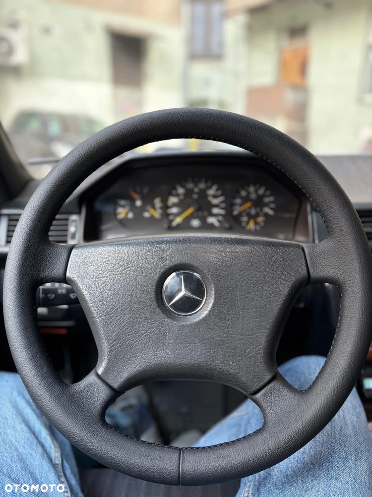 Mercedes-Benz W124 (1984-1993) - 9