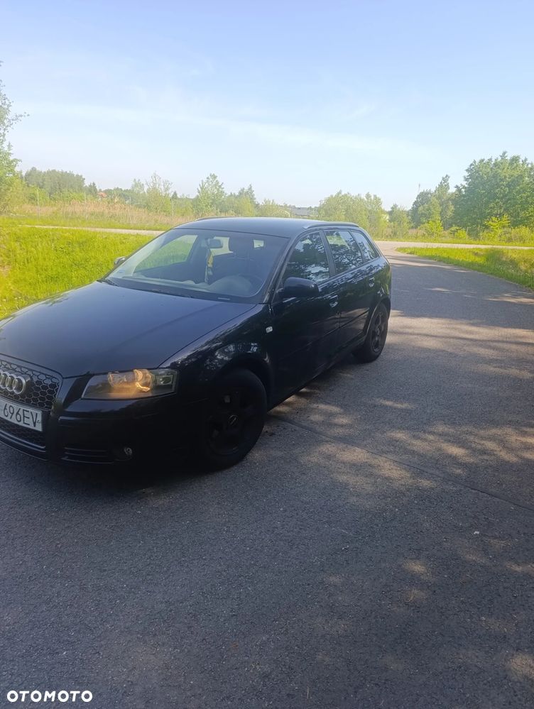 Audi A3 Sportback - 2
