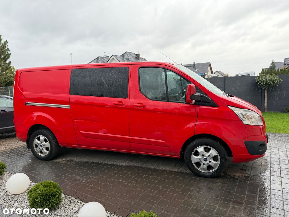 Ford Transit Custom 310 L2H1 Limited - 13