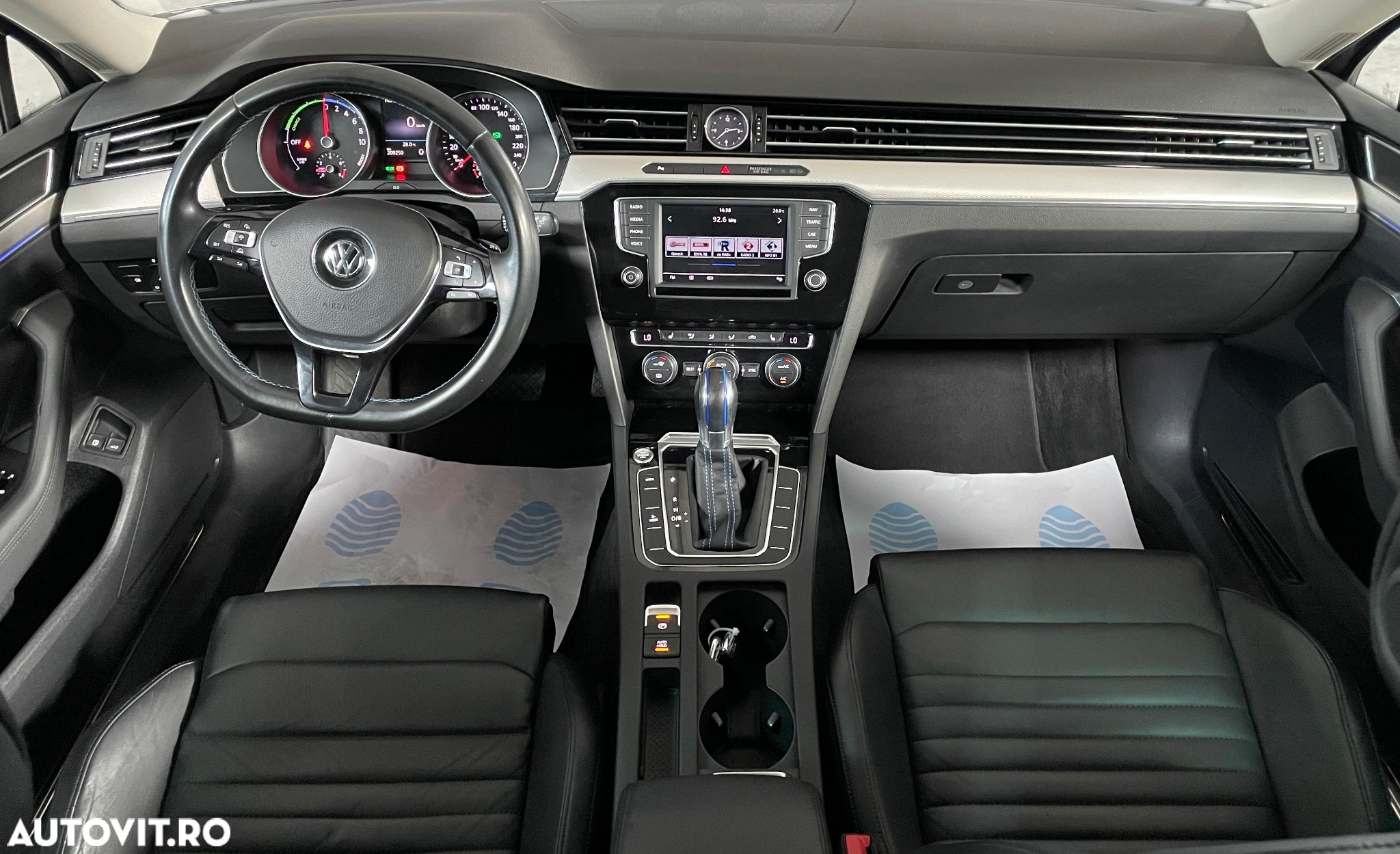 Volkswagen Passat Variant 1.4 TSI Plug-In-Hybrid DSG GTE - 2
