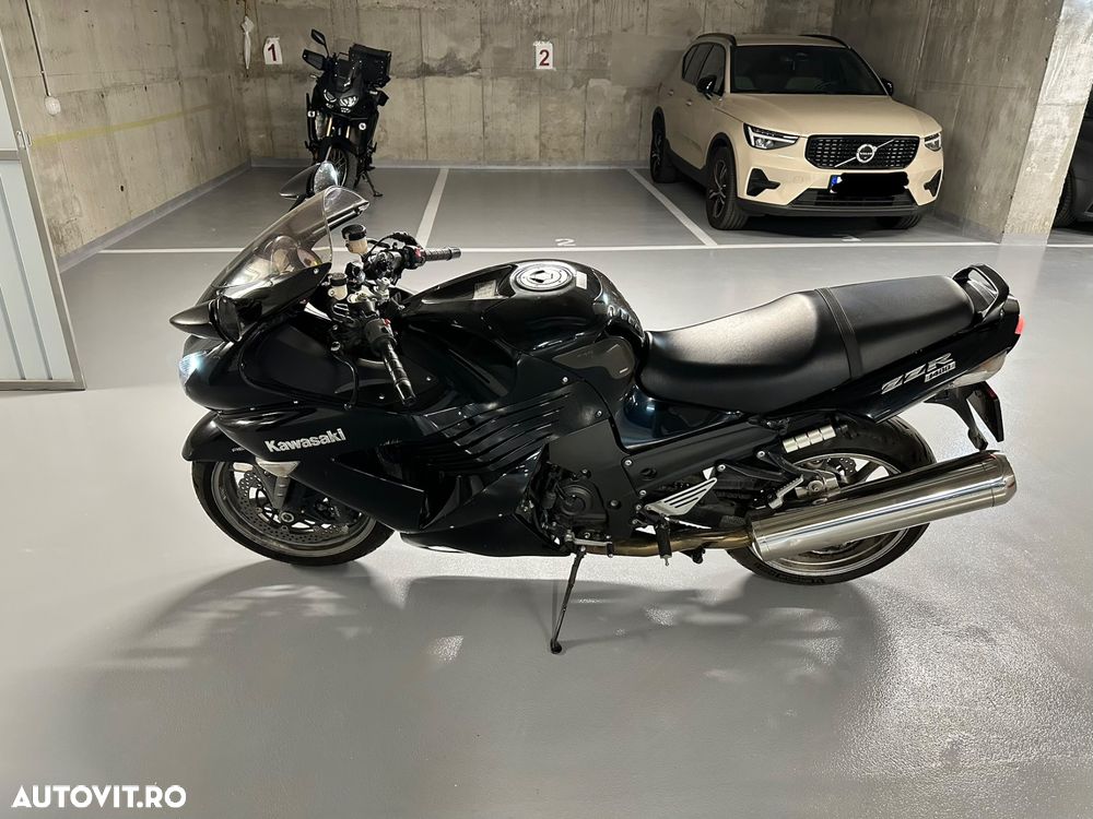Kawasaki ZZR 1400 - 4