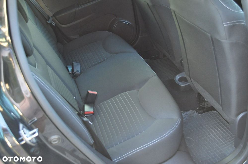 Renault Clio ENERGY TCe 120 LIMITED - 29