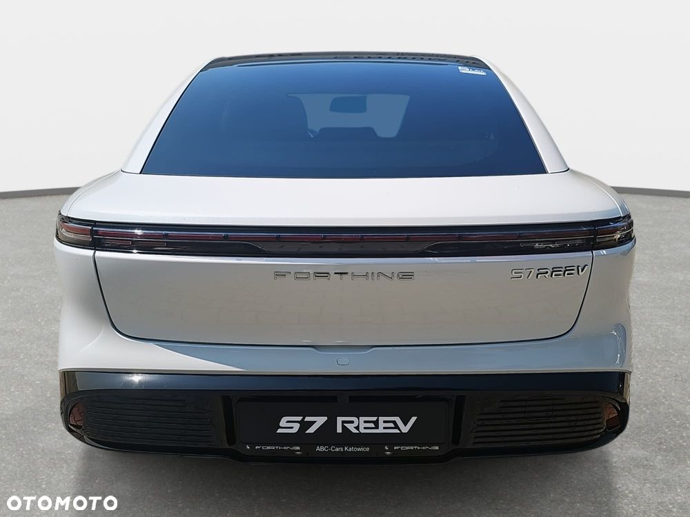 Forthing S7 REEV - 7