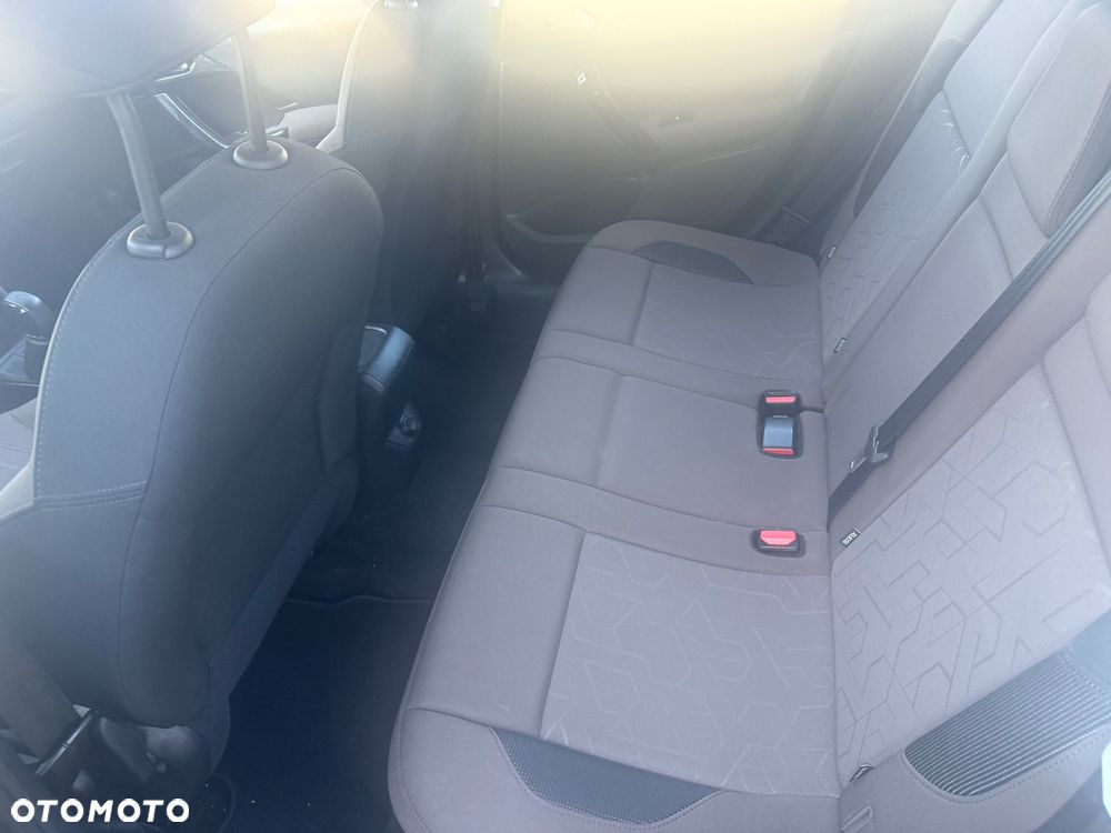 Peugeot 2008 1.2 Pure Tech Style - 6