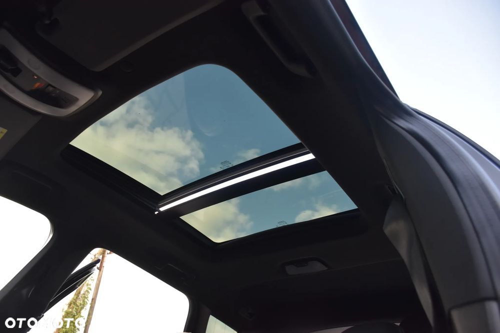 Volvo XC 60 D3 Drive-E R-Design Momentum - 16