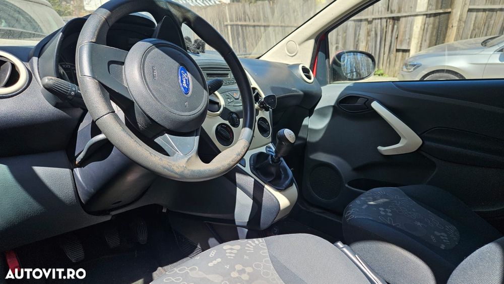 Ford Ka 1.2i Ambiente - 7