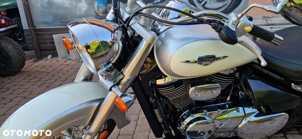 Suzuki VL 800 Volusia - Boulevard C50 - 35