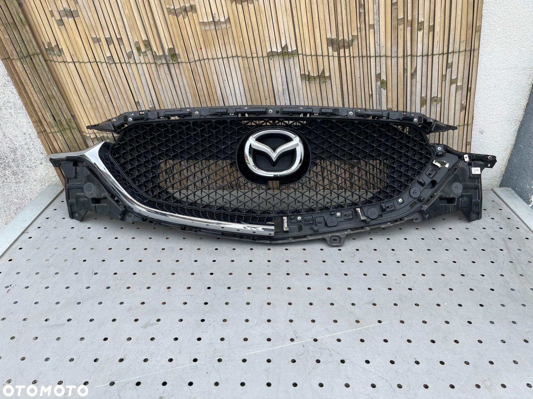 Atrapa MAZDA CX5 II 17- KB8A-50712 - 1