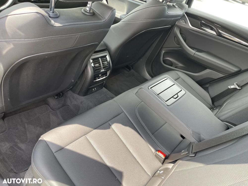 BMW X3 - 24
