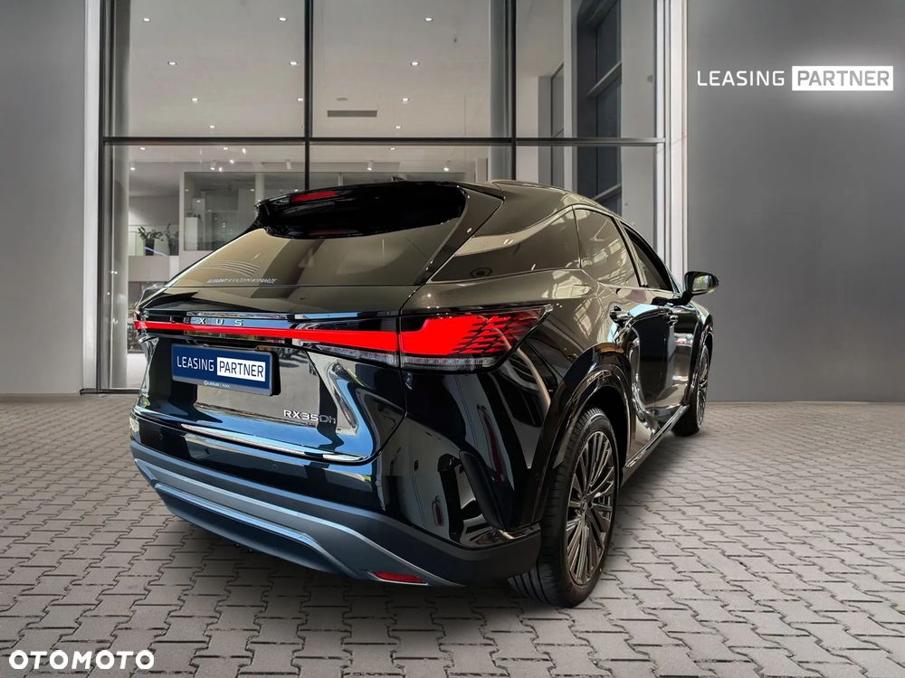 Lexus RX 350h Omotenashi - 6