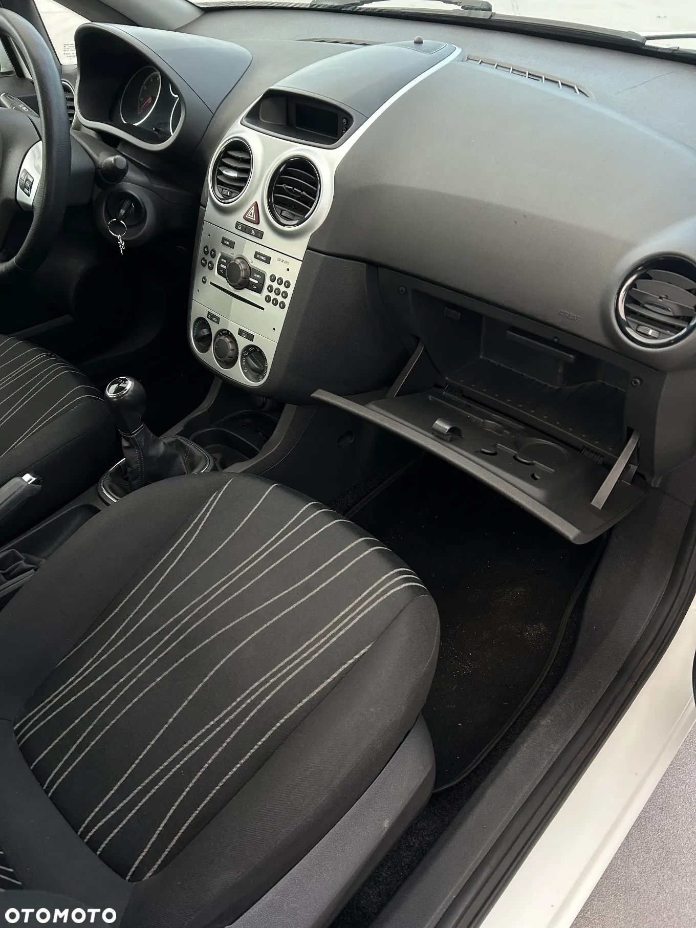 Opel Corsa 1.2 16V - 15