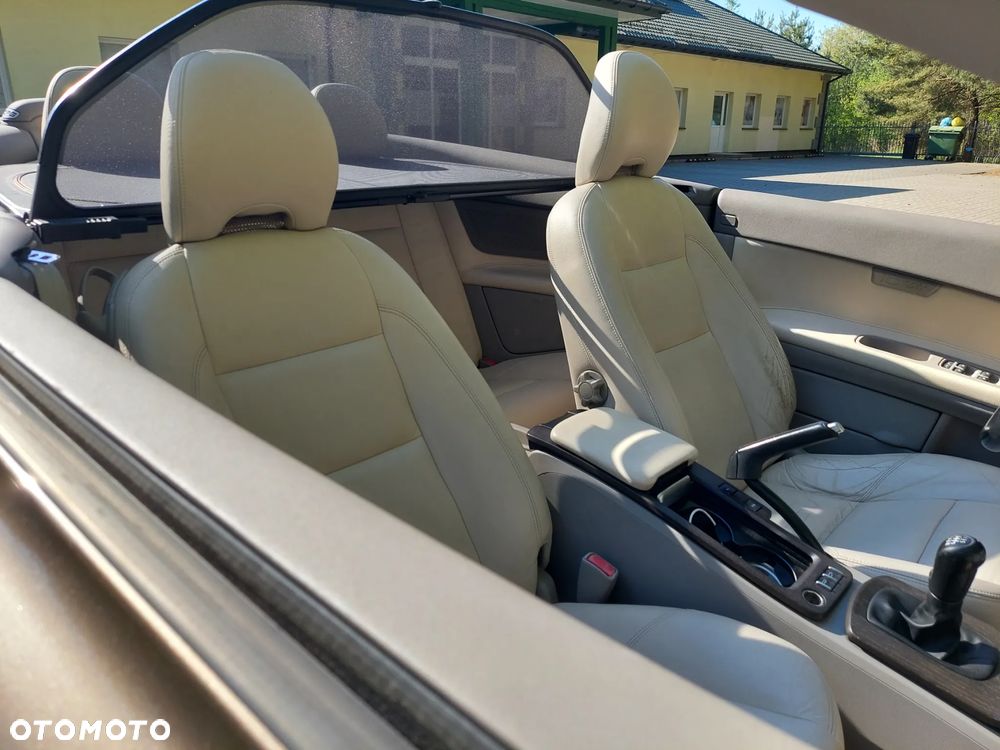 Volvo C70 D3 Summum - 21