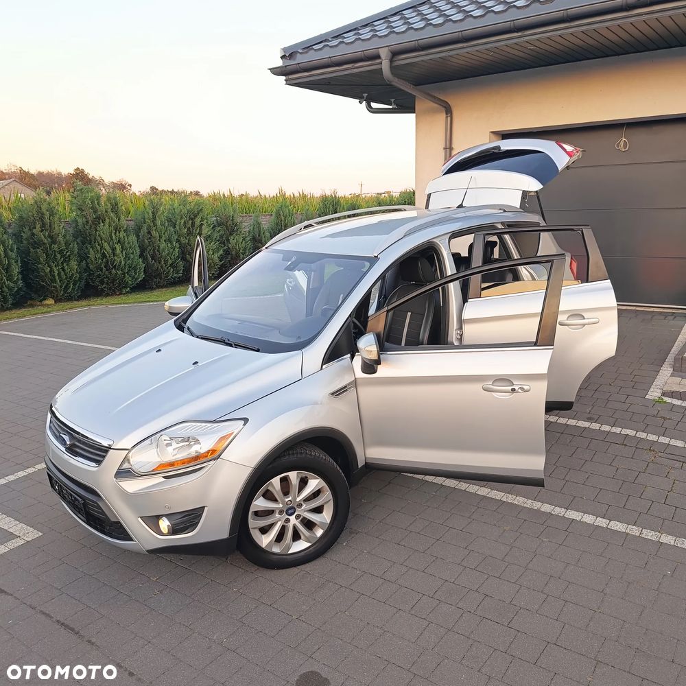 Ford Kuga 2.0 TDCi 2x4 Titanium - 15