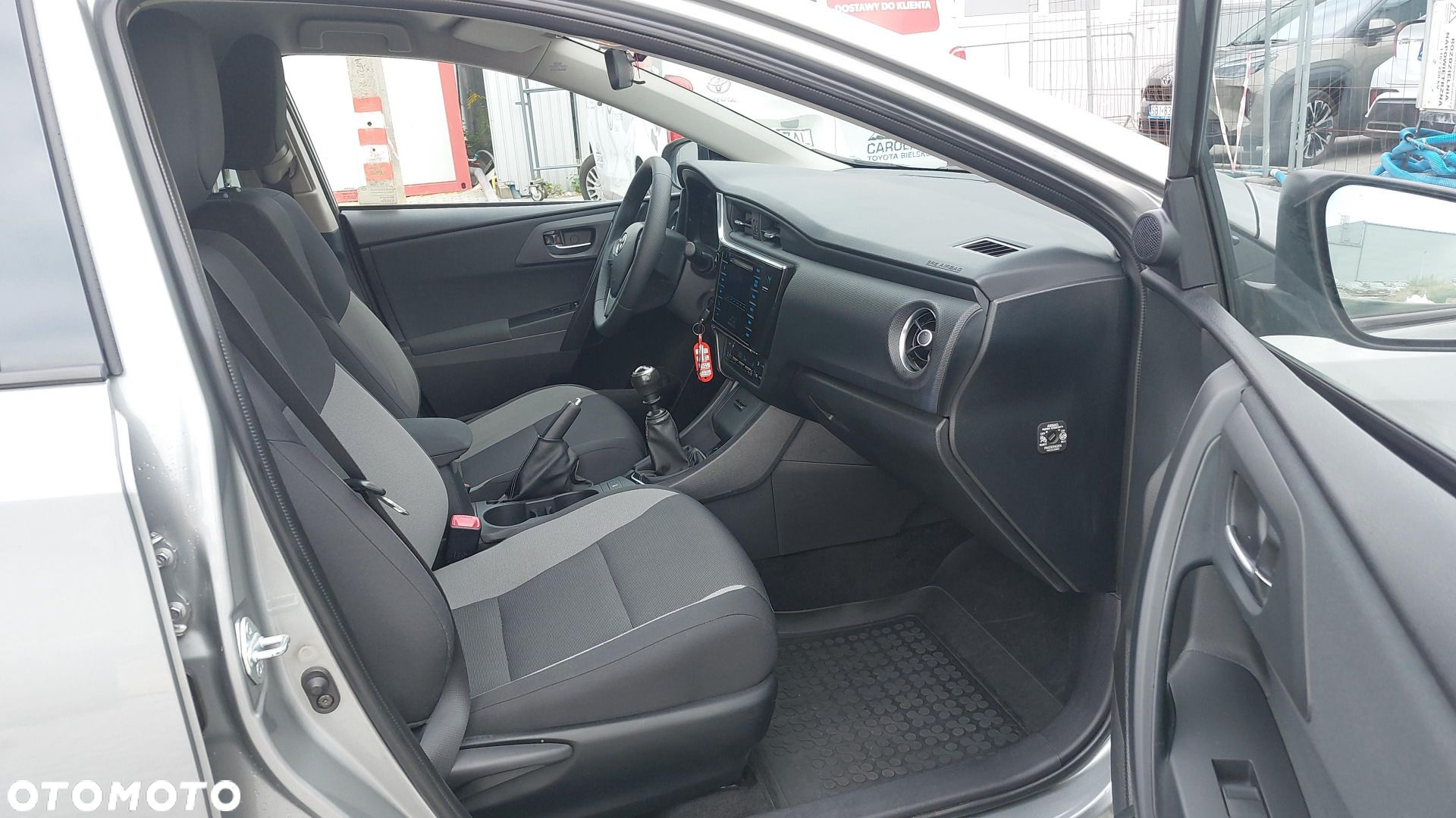 Toyota Auris - 8