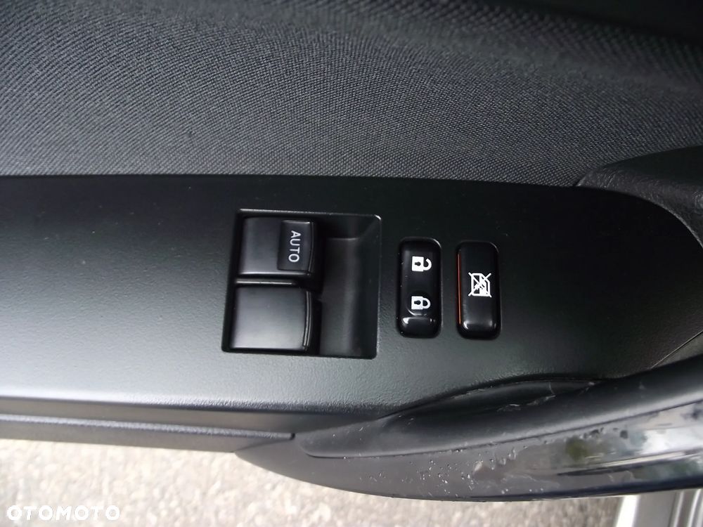 Toyota Auris 1.6 Classic Plus - 21