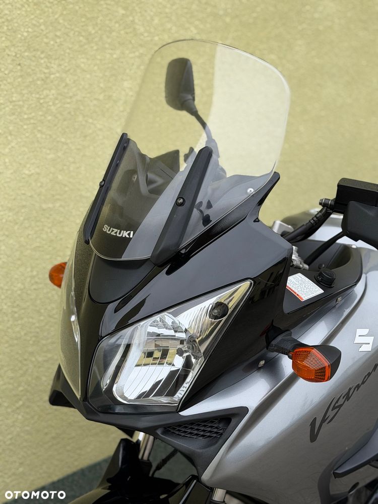 Suzuki DL - 27