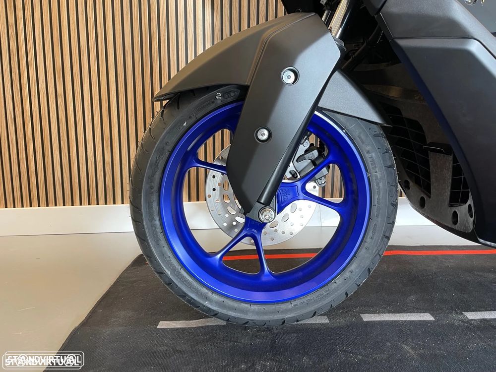 Yamaha NMAX 2025 - 12