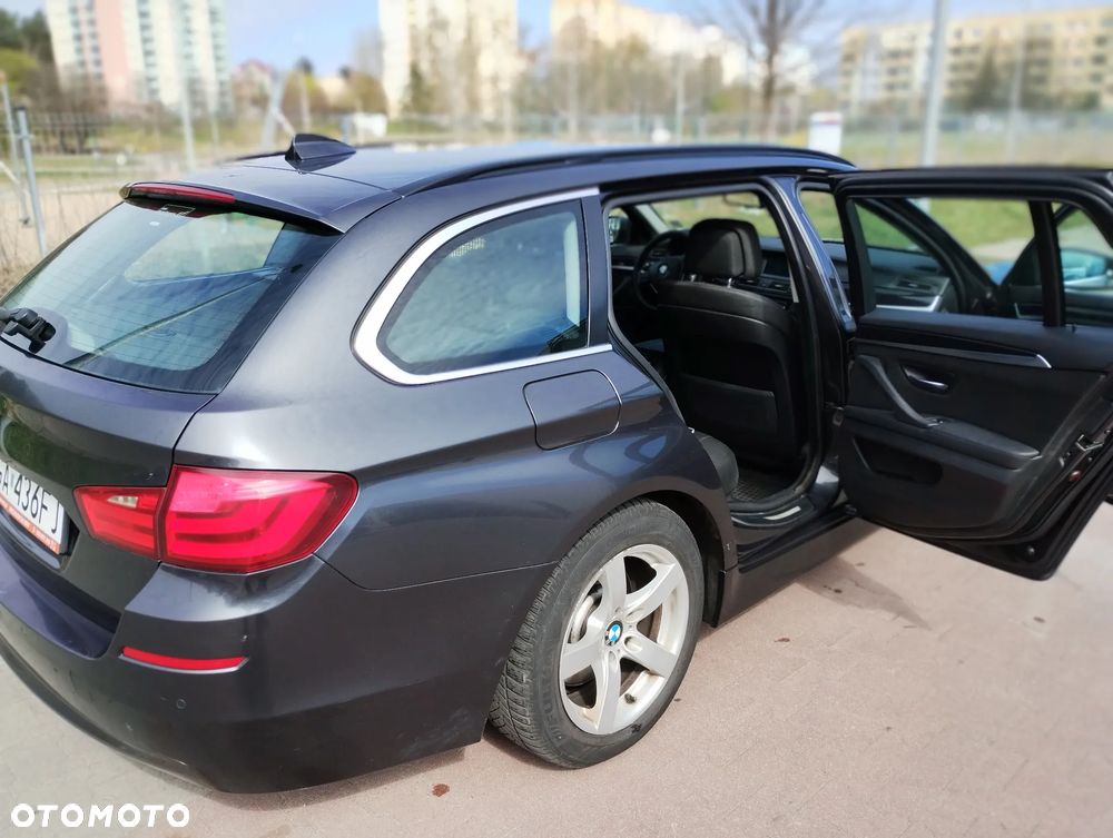 BMW Seria 5 520d - 5