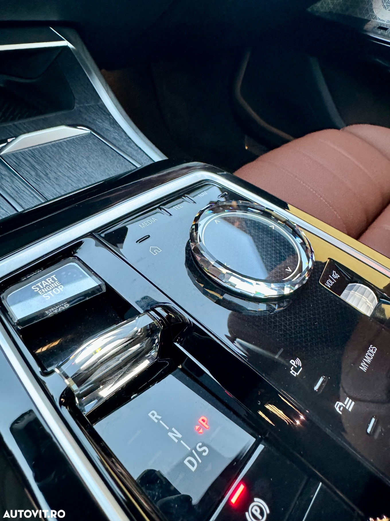 BMW M7 M760e xDrive AT PHEV - 27