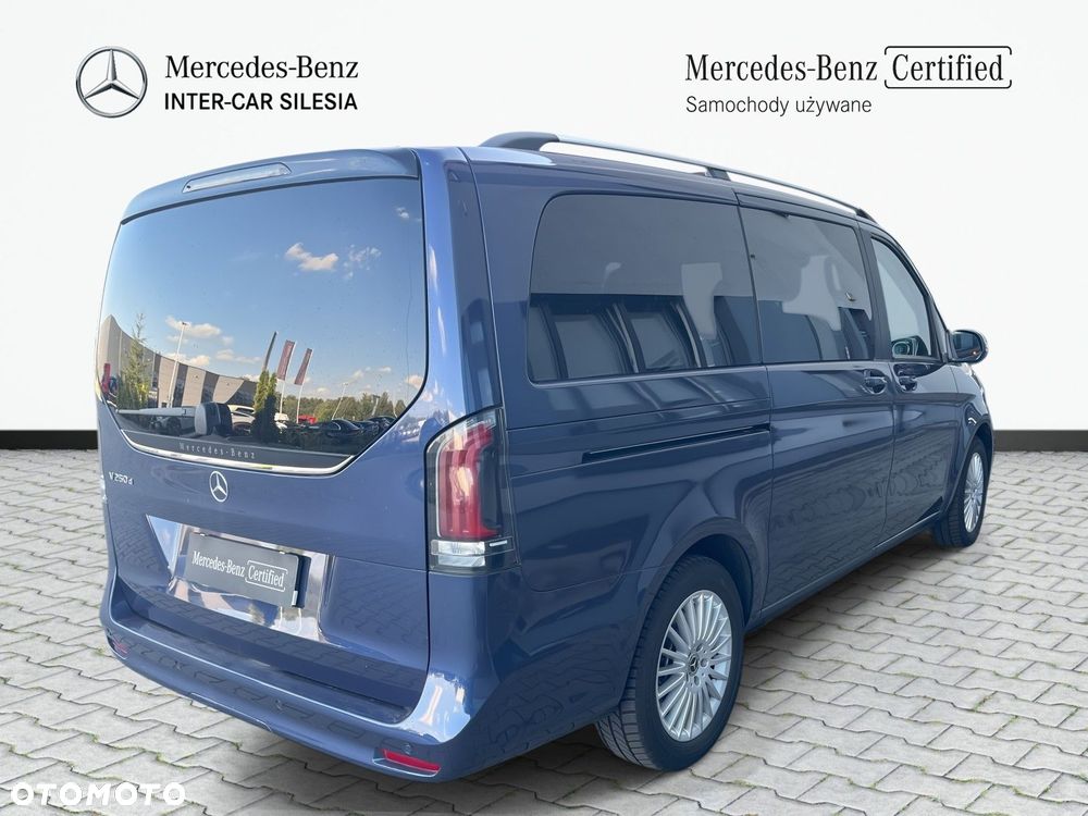 Mercedes-Benz Klasa V - 5