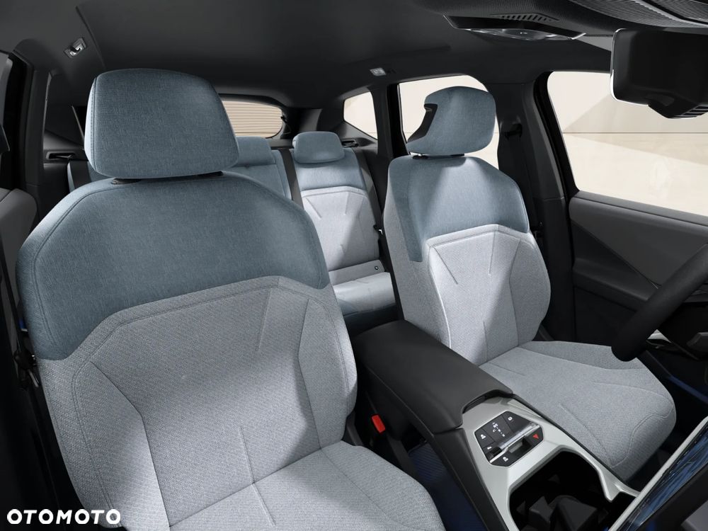 BMW iX3 50 xDrive 113.4kWh - 9