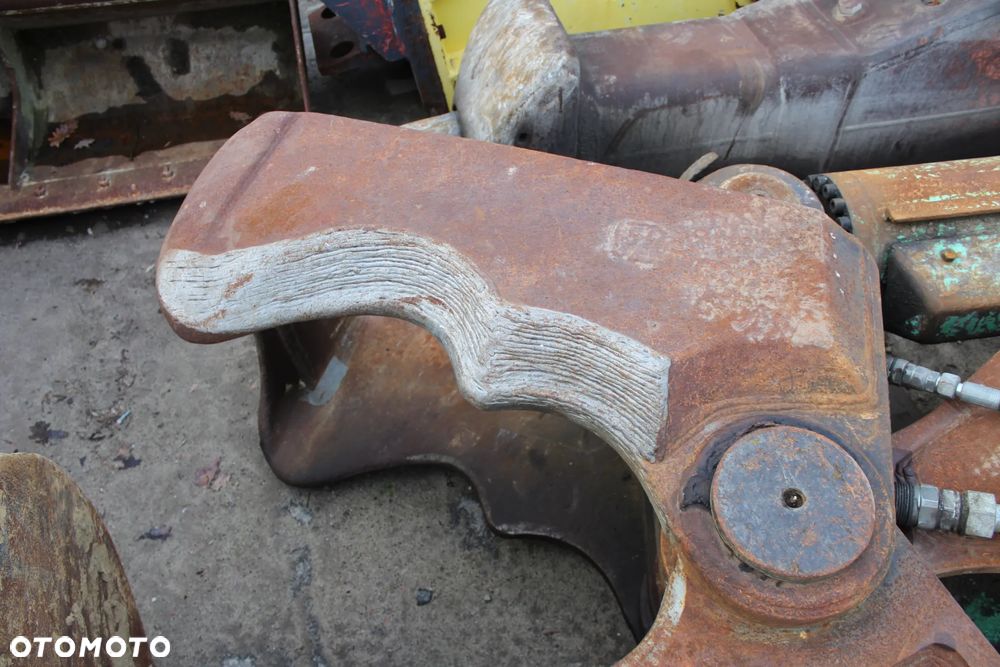 SZCZĘKA KRUSZĄCA - 6