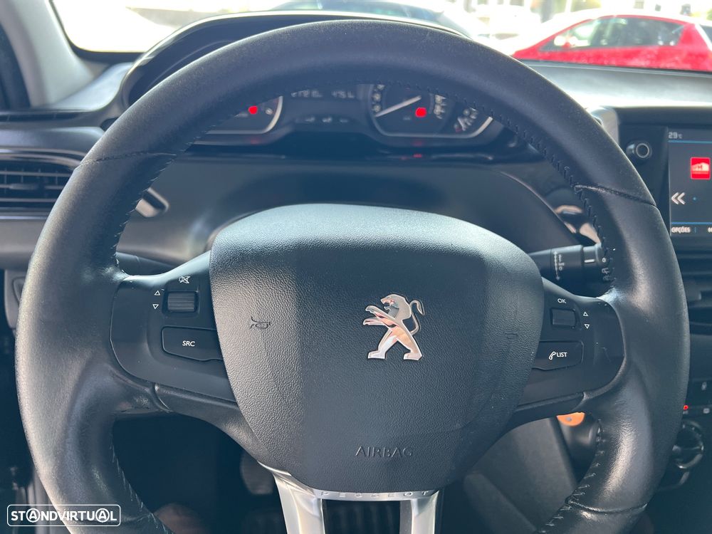 Peugeot 208 1.6 BlueHDi Active - 18
