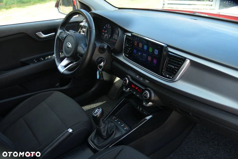 Kia Rio 1.4 L - 19