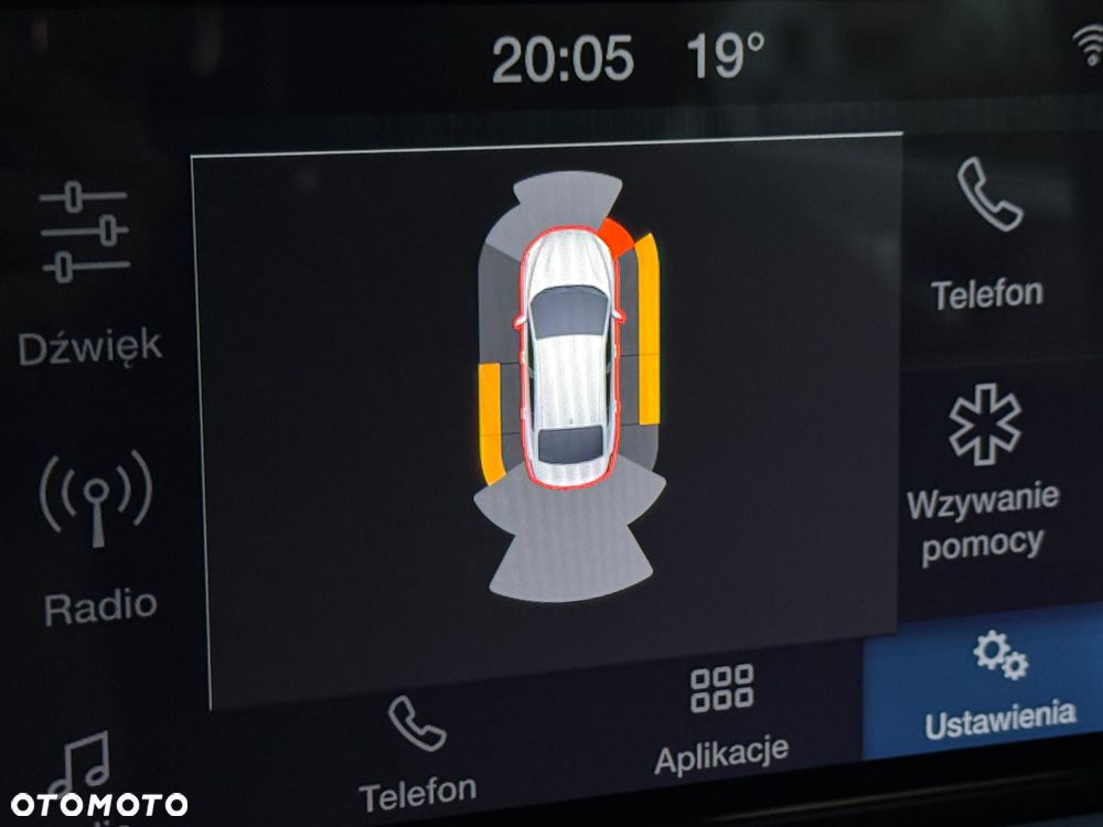 Ford Focus 1.0 EcoBoost Titanium Business - 26