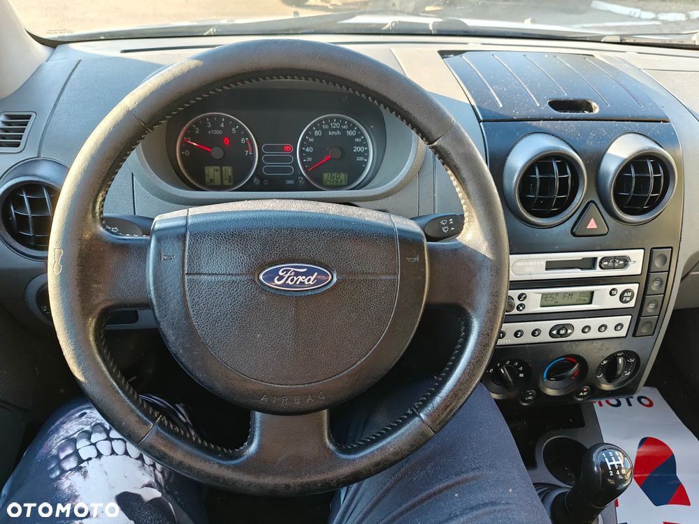 Ford Fusion 1.6 Ambiente - 20