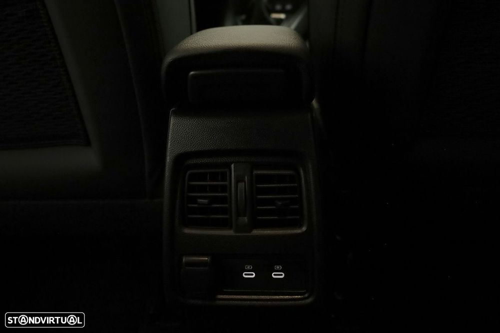 Renault Captur 1.0 TCe Techno Bi-Fuel - 21