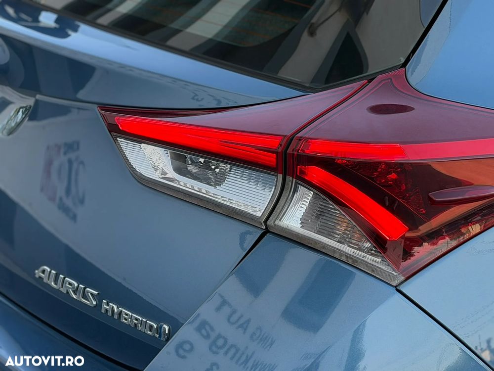 Toyota Auris - 18
