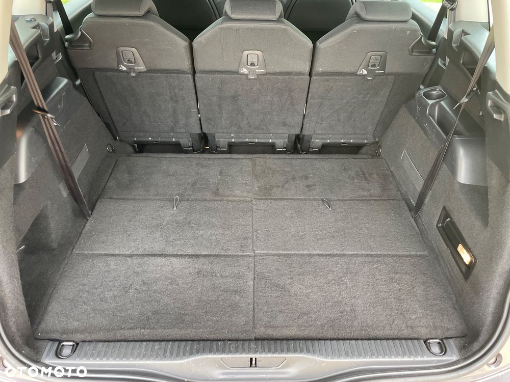 Citroën C4 Grand Picasso - 15