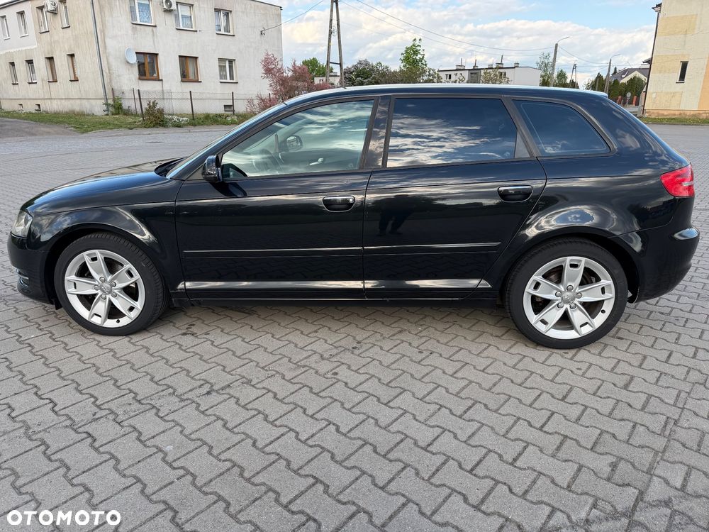 Audi A3 Sportback 1.6 TDI DPF Ambition - 3