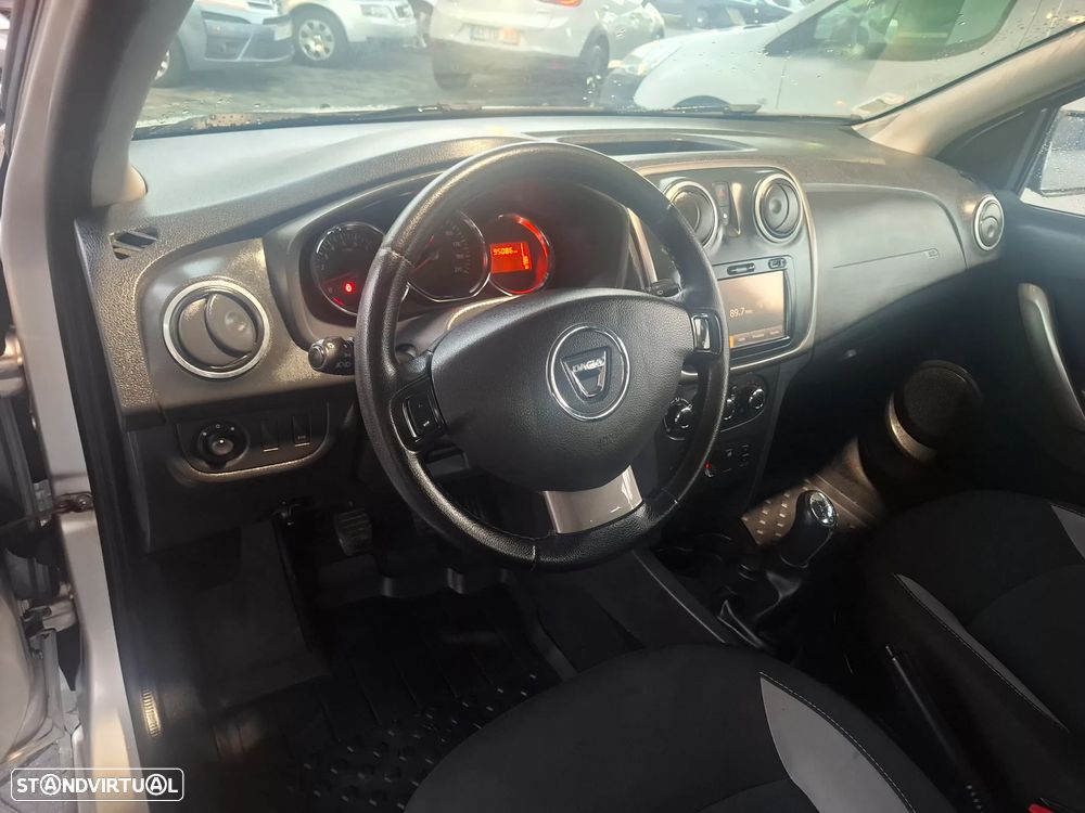 Dacia Sandero 1.5 dCi SL Stepway of Life - 4