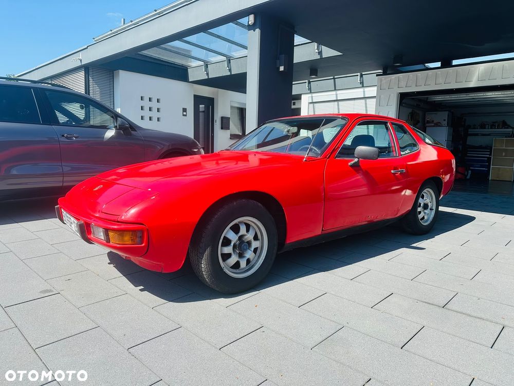 Porsche 924 - 1