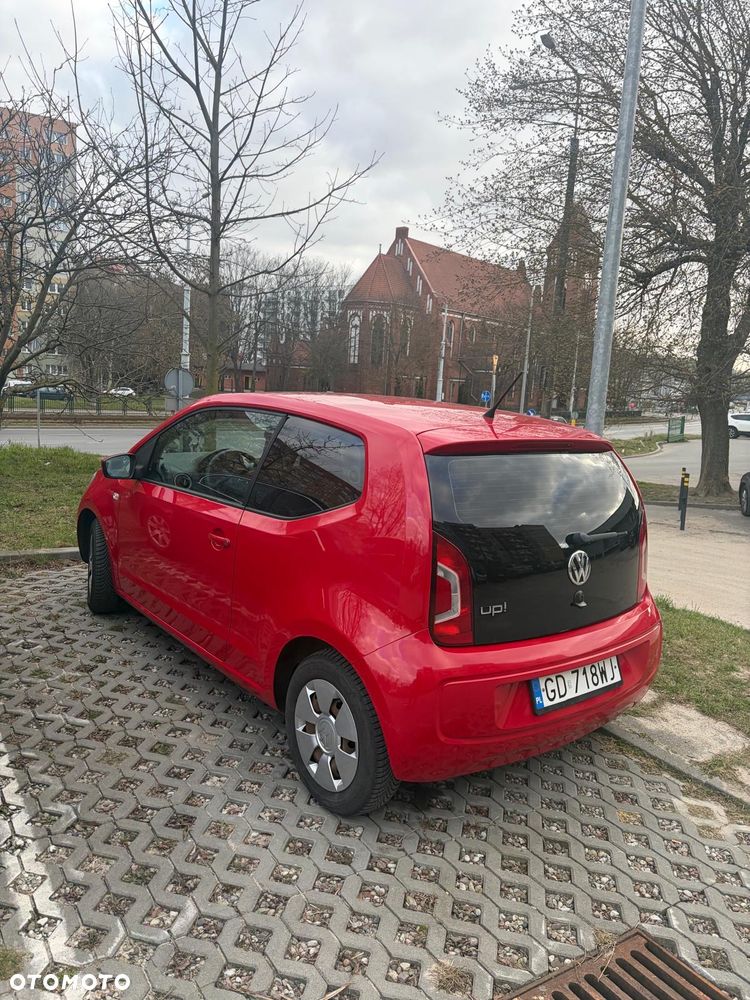 Volkswagen up! take - 3