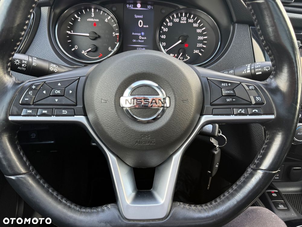 Nissan X-Trail - 12