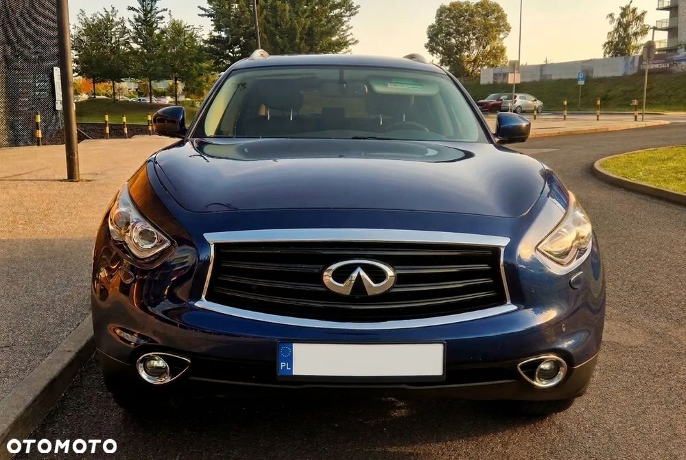 Infiniti QX70 3.7 AWD GT - 2